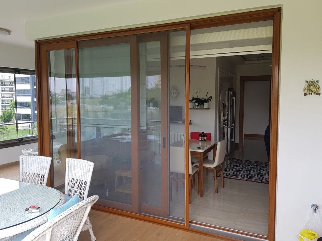 Pencereler ve kapılar için dayanıklı sürme sineklik modelleri