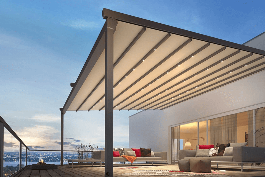 Tente ve gölgelendirme sistemi, bahçe ve terasta güneşten koruma sağlıyor